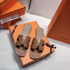 Hermes Slippers